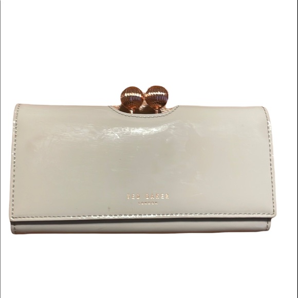 TED BAKER - Wallet- Patent Leather - Picture 1 of 12